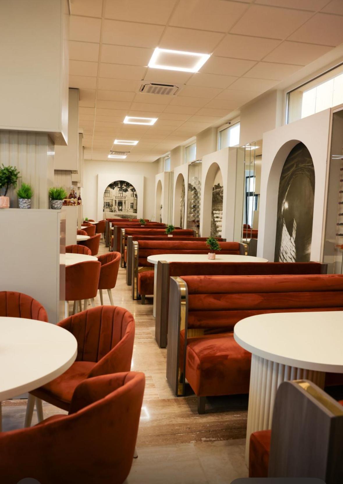 Mimi Hotel Corabia Bagian luar foto